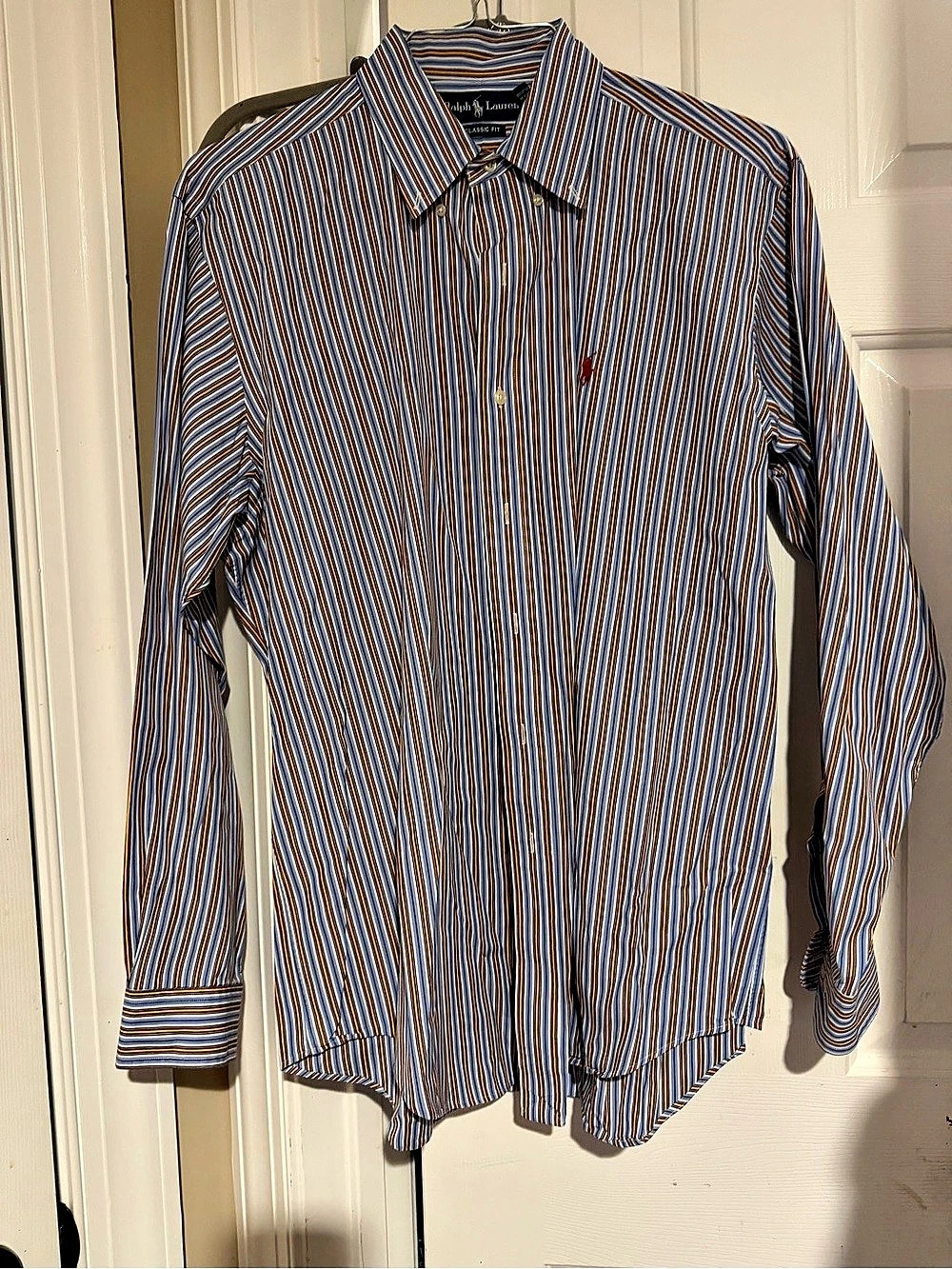 Ralph Lauren Classic Fit Striped Button Down in Blue & Red Large Like New
